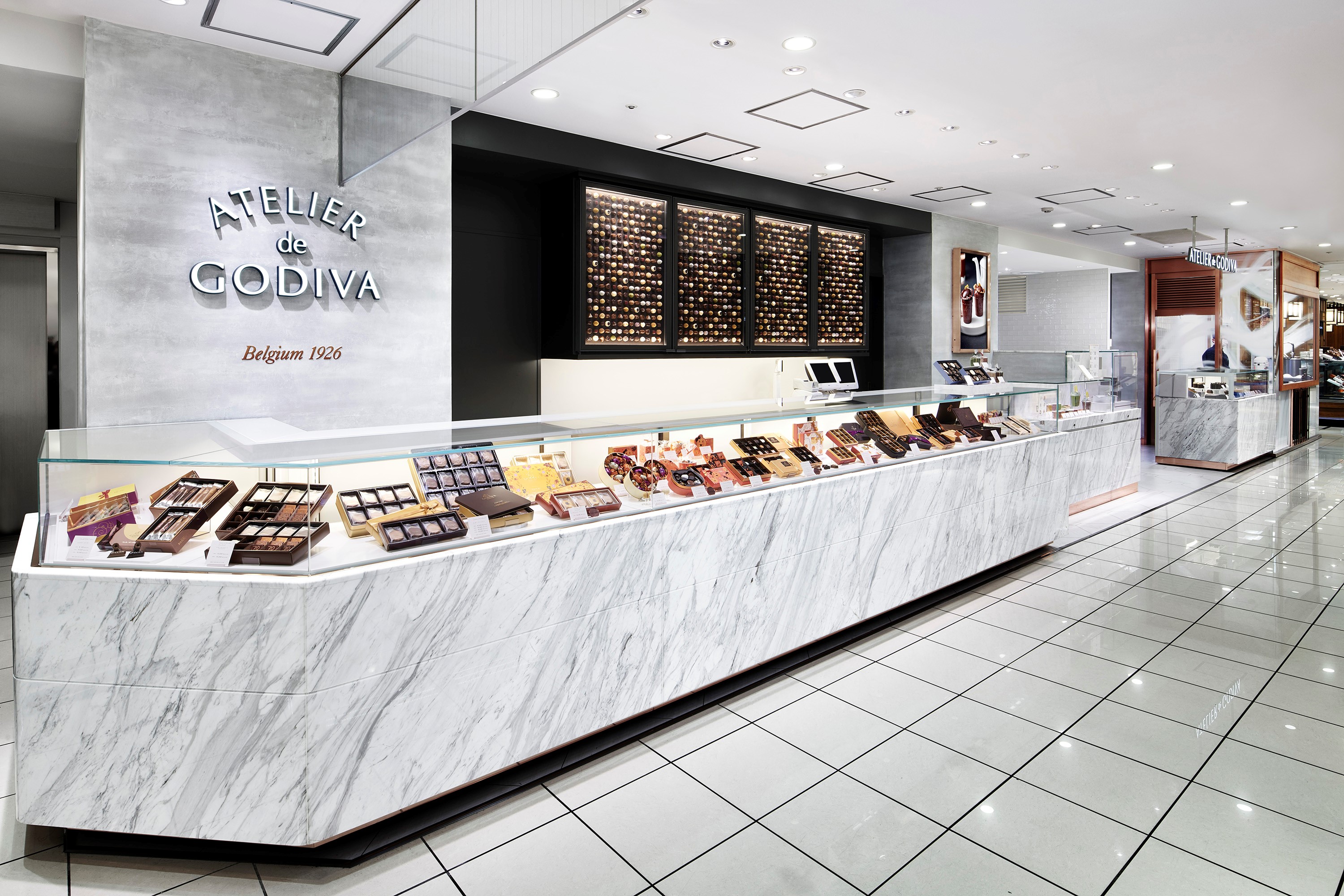 アトリエ ドゥ ゴディバの店舗風景